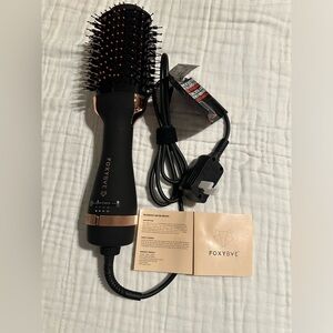 Brand New Foxybae Rose Gold Blowout Dryer Brush